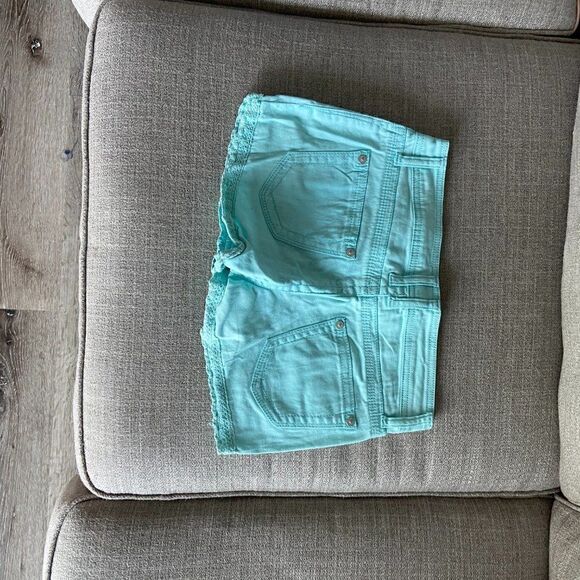 MINI SHORTS   - Picture 3 of 3